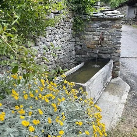 La Bombetta Gialla Di Elisa E Marco * Morgex