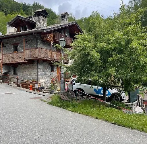 La Bombetta Gialla Di Elisa E Marco *